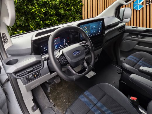 Ford Transit Custom 320 2.5 PHEV L2H1 Sport | 0,99% Financial Lease | Trekhaak Wegklapbaar | Driver Assistance Pack |... ActivLease financial lease