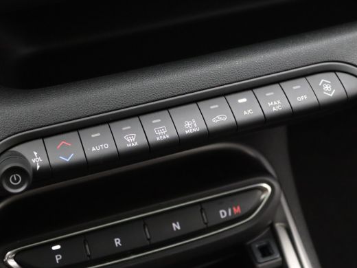 Jeep Avenger 1.2 e-Hybrid Summit | Achteruitrijcamera | Afdaal assistent | Apple Carplay/Android Auto|telefoon... ActivLease financial lease