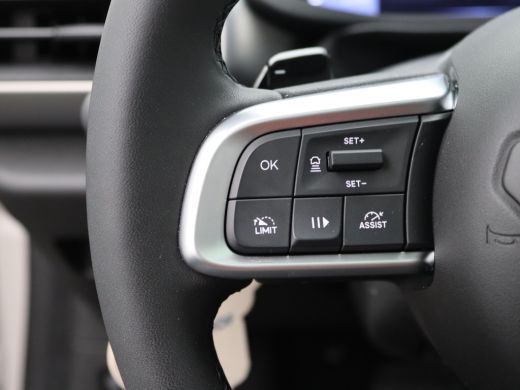 Jeep Avenger 1.2 e-Hybrid Summit | Achteruitrijcamera | Afdaal assistent | Apple Carplay/Android Auto|telefoon... ActivLease financial lease