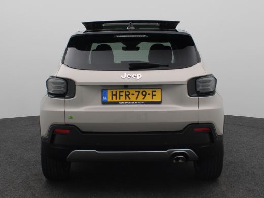 Jeep Avenger 1.2 e-Hybrid Summit | Achteruitrijcamera | Afdaal assistent | Apple Carplay/Android Auto|telefoon... ActivLease financial lease