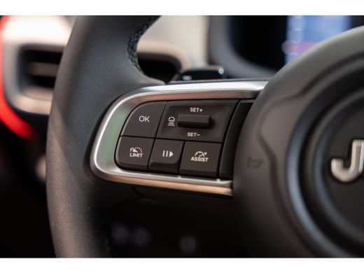 Jeep Avenger 1.2 Turbo 109PK Automaat e-Hybrid Summit | Elektrisch Panorama Dak | Stoelmassage & Verwarming | ... ActivLease financial lease