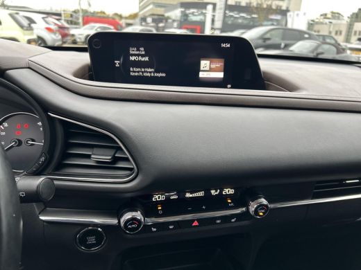 Mazda CX-30 2.0 e-SkyActiv-X M Hybrid Luxury | Apple Carplay/Android Auto | Stoel/stuurverwarming | Elektrisc... ActivLease financial lease