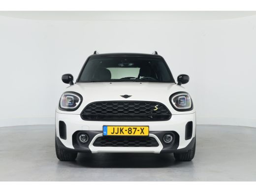 Mini Countryman 2.0 Cooper 220pk S E ALL4 Chili | Leder | Elektr Stoel + Mem | Led | HUD | Adaptive Cruise | Voor... ActivLease financial lease
