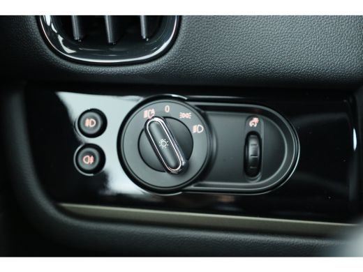 Mini Countryman 2.0 Cooper 220pk S E ALL4 Chili | Leder | Elektr Stoel + Mem | Led | HUD | Adaptive Cruise | Voor... ActivLease financial lease