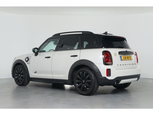 Mini Countryman 2.0 Cooper 220pk S E ALL4 Chili | Leder | Elektr Stoel + Mem | Led | HUD | Adaptive Cruise | Voor... ActivLease financial lease