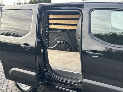 Opel Combo 1.5D 102 PK / L1H1 / 72.875 KM !! / AIRCO / CRUISE / BLUETOOTH / PDC ActivLease financial lease