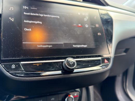 Opel Corsa 1.2 Edition Stoelverwarming | Parkeersensoren | Carplay/android auto | DAB | Cruise control | Air... ActivLease financial lease