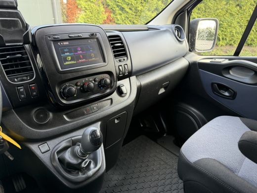 Opel Vivaro 1.6 CDTI 126 PK / L1H1 / 1e EIG. / AIRCO / CRUISE / CAMERA / TREKHAAK / ACHTERKLEP ActivLease financial lease