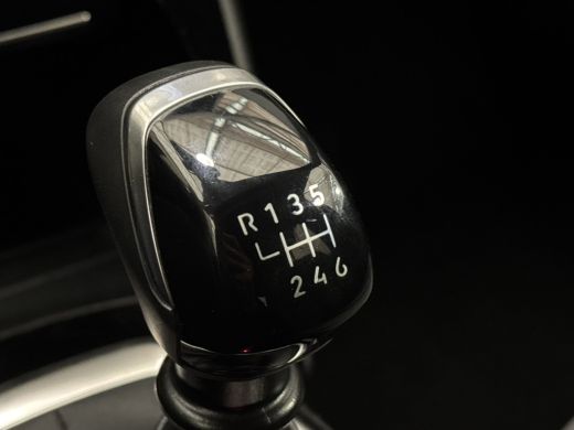 Peugeot 2008 1.2 PureTech 100 Allure Parkeersensoren Rondom | Carplay | Digitaal Dashboard | Cruise | Climate ... ActivLease financial lease