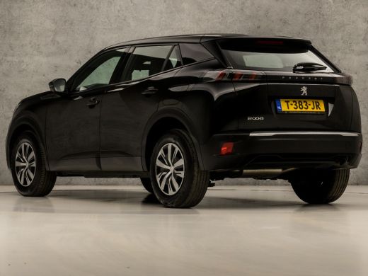 Peugeot 2008 1.2 PureTech Sport (APPLE CARPLAY, GROOT NAVI, CLIMATE, ZWART HEMEL, PARKEERSENSOREN, SPORTSTOELE... ActivLease financial lease