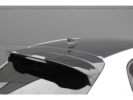 Peugeot 208 1.2 PureTech GT-Line | Automaat | Navigatie | Camera | Black Diamond | All season | 22.000km | ActivLease financial lease