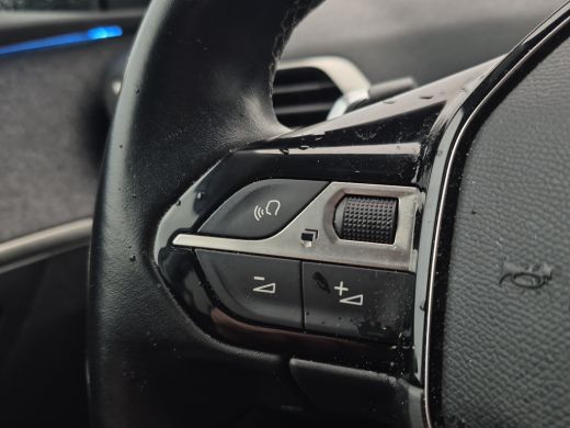 Peugeot 3008 1.2 PureTech Blue Lease Premium Avantage Automaat | Keyless | Camera | Full map navigatie | Carpl... ActivLease financial lease