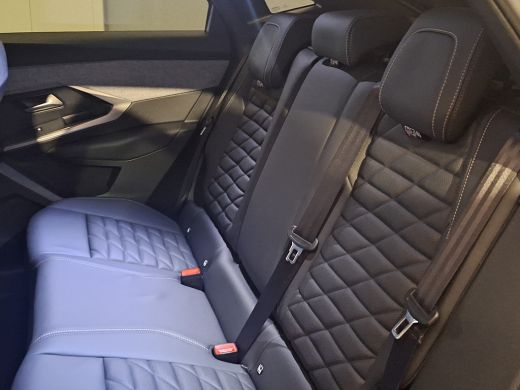 Peugeot e-3008 Allure Avantage 210 73 kWh Nappa Leder | Navigatie | Apple Carplay/Android Auto | Adaptive Cruise... ActivLease financial lease