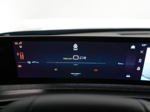 Peugeot e-3008 GT | Advanced Active Safety Brake met camera en radar (Pack Safety Plus) | Climate Control | Elek... ActivLease financial lease