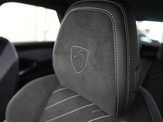 Peugeot e-3008 GT | Advanced Active Safety Brake met camera en radar (Pack Safety Plus) | Climate Control | Elek... ActivLease financial lease