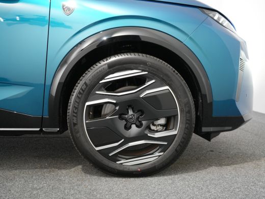 Peugeot e-3008 GT | Advanced Active Safety Brake met camera en radar (Pack Safety Plus) | Climate Control | Elek... ActivLease financial lease