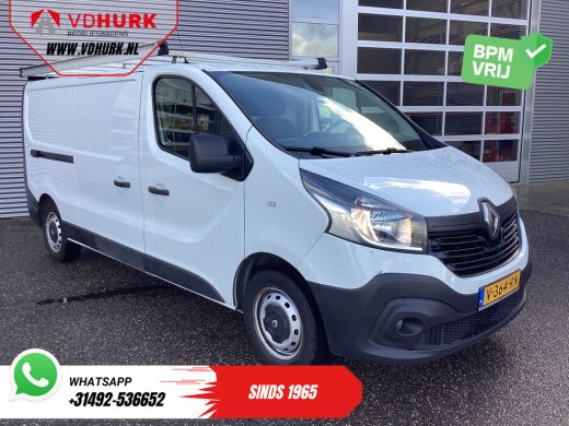 Renault Trafic 1.6 dCi 120 pk L2 BPM VRIJ! NL Auto/ 3 Pers./ Imperiaal/ Navi/ Airco/ Cruise/ PDC/ Trekhaak Renault Trafic 1.6 dCi 120 pk L2 BPM VRIJ! NL Auto/ 3 Pers./ Imperiaal/ Navi/ Airco/ Cruise/ PDC/ Trekhaak