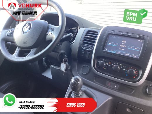 Renault Trafic 1.6 dCi 120 pk L2 BPM VRIJ! NL Auto/ 3 Pers./ Imperiaal/ Navi/ Airco/ Cruise/ PDC/ Trekhaak ActivLease financial lease