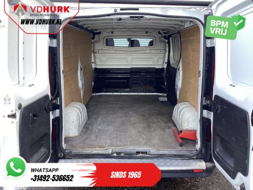 Renault Trafic 1.6 dCi 120 pk L2 BPM VRIJ! NL Auto/ 3 Pers./ Imperiaal/ Navi/ Airco/ Cruise/ PDC/ Trekhaak ActivLease financial lease