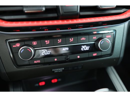 Seat Ibiza 1.5 TSI Sport | Automaat | Full LED | Apple Carplay & Android Auto | Climate Control | Parkeersen... ActivLease financial lease