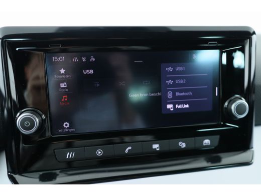 Seat Ibiza 1.5 TSI Sport | Automaat | Full LED | Apple Carplay & Android Auto | Climate Control | Parkeersen... ActivLease financial lease