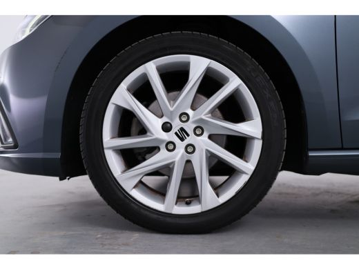 Seat Ibiza 1.5 TSI Sport | Automaat | Full LED | Apple Carplay & Android Auto | Climate Control | Parkeersen... ActivLease financial lease