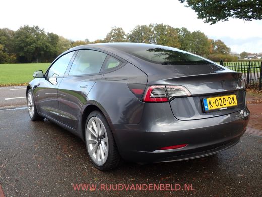 Tesla Model 3 Long Range AWD 75kWh 91%SOH !! FACELIFT !! WARMTEPOMP / TREKHAAK / 19''SPORT ActivLease financial lease