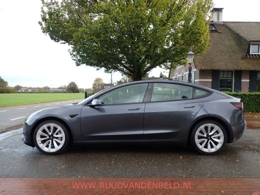 Tesla Model 3 Long Range AWD 75kWh 91%SOH !! FACELIFT !! WARMTEPOMP / TREKHAAK / 19''SPORT ActivLease financial lease