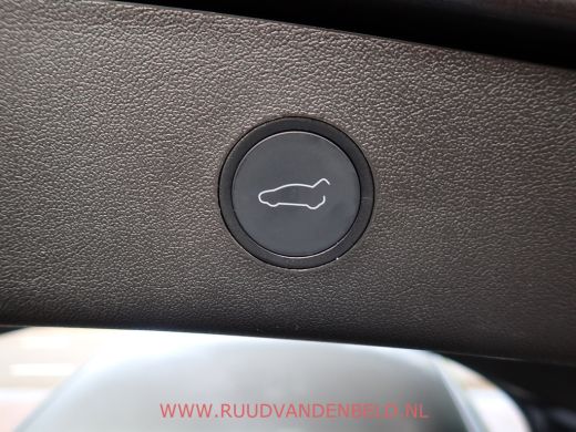 Tesla Model 3 Long Range AWD 75kWh 91%SOH !! FACELIFT !! WARMTEPOMP / TREKHAAK / 19''SPORT ActivLease financial lease