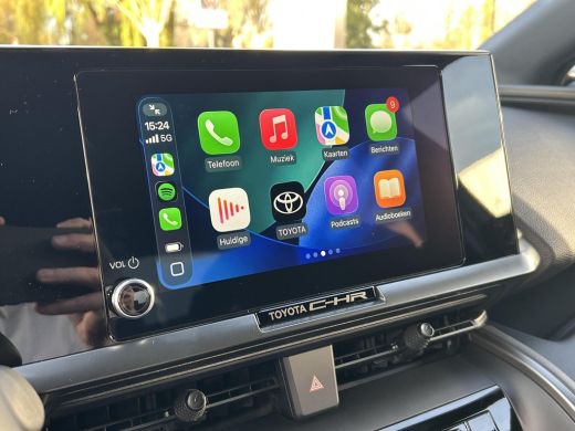 Toyota C-HR 1.8 Hybrid 140 Dynamic | Nieuwe auto | Direct uit voorraad leverbaar | ActivLease financial lease