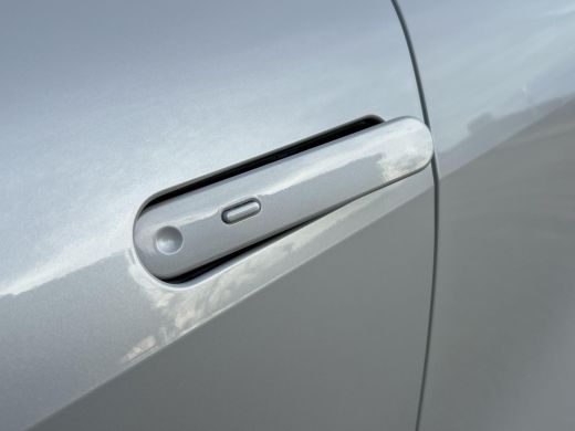 Toyota C-HR 1.8 Hybrid 140 Dynamic | Nieuwe auto | Direct uit voorraad leverbaar | ActivLease financial lease