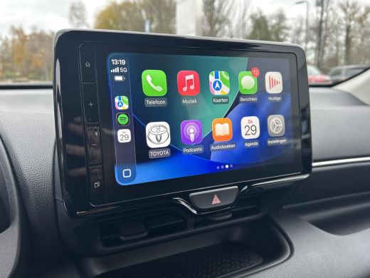 Toyota Yaris 1.5 Hybrid 115 Active | Nieuwe auto | Direct uit voorraad leverbaar | ActivLease financial lease