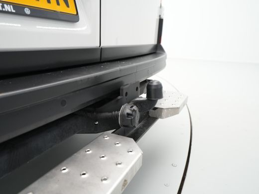 Volkswagen Crafter 35 2.0 TDI 140pk DSG L4H3 Comfortline EURO VI Navigatie Pdc Cruise Carplay ActivLease financial lease