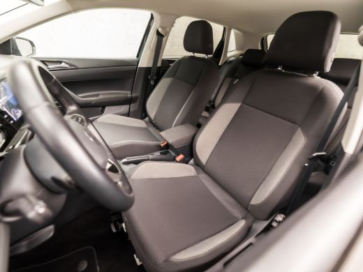 Volkswagen Polo 1.0 TSI Sportline Automaat (VIRTUAL COCKPIT, APPLE CARPLAY, GROOT NAVI, KEYLESS, CLIMATE, CAMERA,... ActivLease financial lease