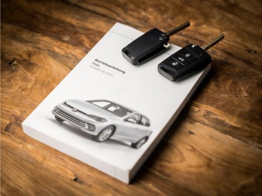 Volkswagen Polo 1.0 TSI Sportline Automaat (VIRTUAL COCKPIT, APPLE CARPLAY, GROOT NAVI, KEYLESS, CLIMATE, CAMERA,... ActivLease financial lease