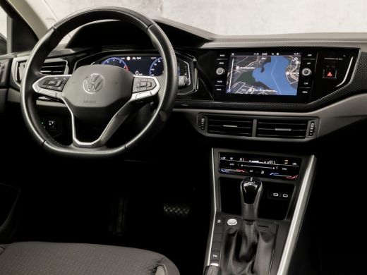 Volkswagen Polo 1.0 TSI Sportline Automaat (VIRTUAL COCKPIT, APPLE CARPLAY, GROOT NAVI, KEYLESS, CLIMATE, CAMERA,... ActivLease financial lease
