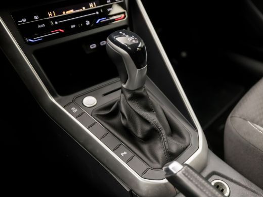 Volkswagen Polo 1.0 TSI Sportline Automaat (VIRTUAL COCKPIT, APPLE CARPLAY, GROOT NAVI, KEYLESS, CLIMATE, CAMERA,... ActivLease financial lease