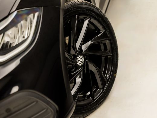 Volkswagen Polo 1.0 TSI Sportline Automaat (VIRTUAL COCKPIT, APPLE CARPLAY, GROOT NAVI, KEYLESS, CLIMATE, CAMERA,... ActivLease financial lease