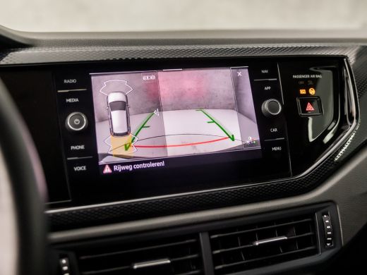 Volkswagen Polo 1.0 TSI Sportline Automaat (VIRTUAL COCKPIT, APPLE CARPLAY, GROOT NAVI, KEYLESS, CLIMATE, CAMERA,... ActivLease financial lease