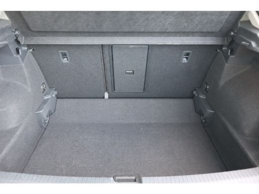 Volkswagen T-Roc 1.0 TSI Life 110PK | Airco | Apple Carplay/Android Auto|telefoonintegratie premium | Cruise contr... ActivLease financial lease