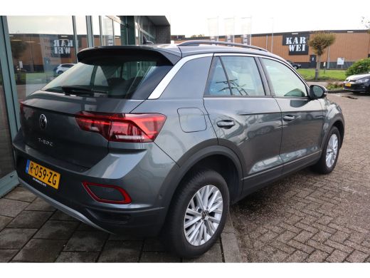 Volkswagen T-Roc 1.0 TSI Life 110PK | Airco | Apple Carplay/Android Auto|telefoonintegratie premium | Cruise contr... ActivLease financial lease