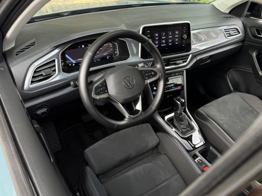 Volkswagen T-Roc 1.5 TSI 150PK DSG STYLE SPORT LED/NAVI/CARPLAY ActivLease financial lease