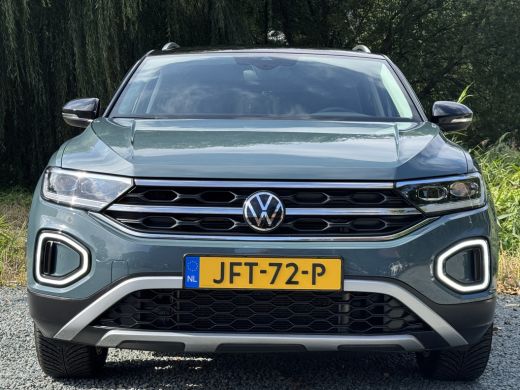 Volkswagen T-Roc 1.5 TSI 150PK DSG STYLE SPORT LED/NAVI/CARPLAY ActivLease financial lease