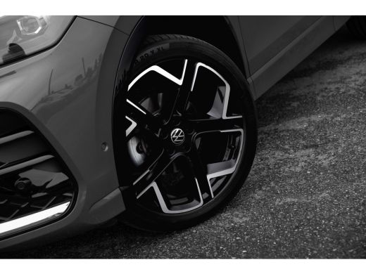 Volkswagen Tiguan 1.5 eTSI R-Line Business l Harman / Kardon Audio l 360gr Camera l Dodehoeksensor l Matrix IQ Ligh... ActivLease financial lease