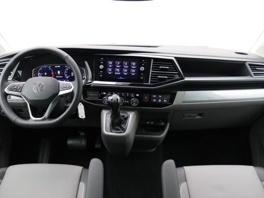 Volkswagen Transporter 2.0 TDI L2H1 Caravelle DC 204PK DSG Dubbele cabine, achteruitrijcamera, 2x elek. schuifdeur, lede... ActivLease financial lease