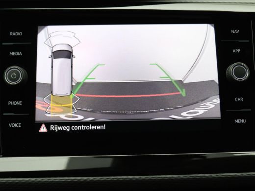 Volkswagen Transporter 2.0 TDI L2H1 Caravelle DC 204PK DSG Dubbele cabine, achteruitrijcamera, 2x elek. schuifdeur, lede... ActivLease financial lease