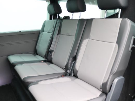 Volkswagen Transporter 2.0 TDI L2H1 Caravelle DC 204PK DSG Dubbele cabine, achteruitrijcamera, 2x elek. schuifdeur, lede... ActivLease financial lease
