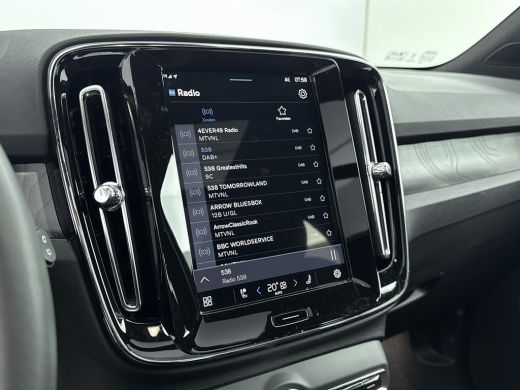 Volvo  EX40 Single Motor Extended Range Ultra 82 kWh | Trekhaak | Full LED adaptive verlichting | Stoel + Stu... ActivLease financial lease