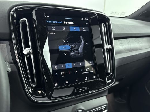 Volvo  EX40 Single Motor Extended Range Ultra 82 kWh | Trekhaak | Full LED adaptive verlichting | Stoel + Stu... ActivLease financial lease