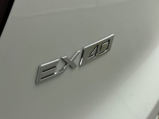 Volvo  EX40 Single Motor Extended Range Ultra 82 kWh | Trekhaak | Full LED adaptive verlichting | Stoel + Stu... ActivLease financial lease